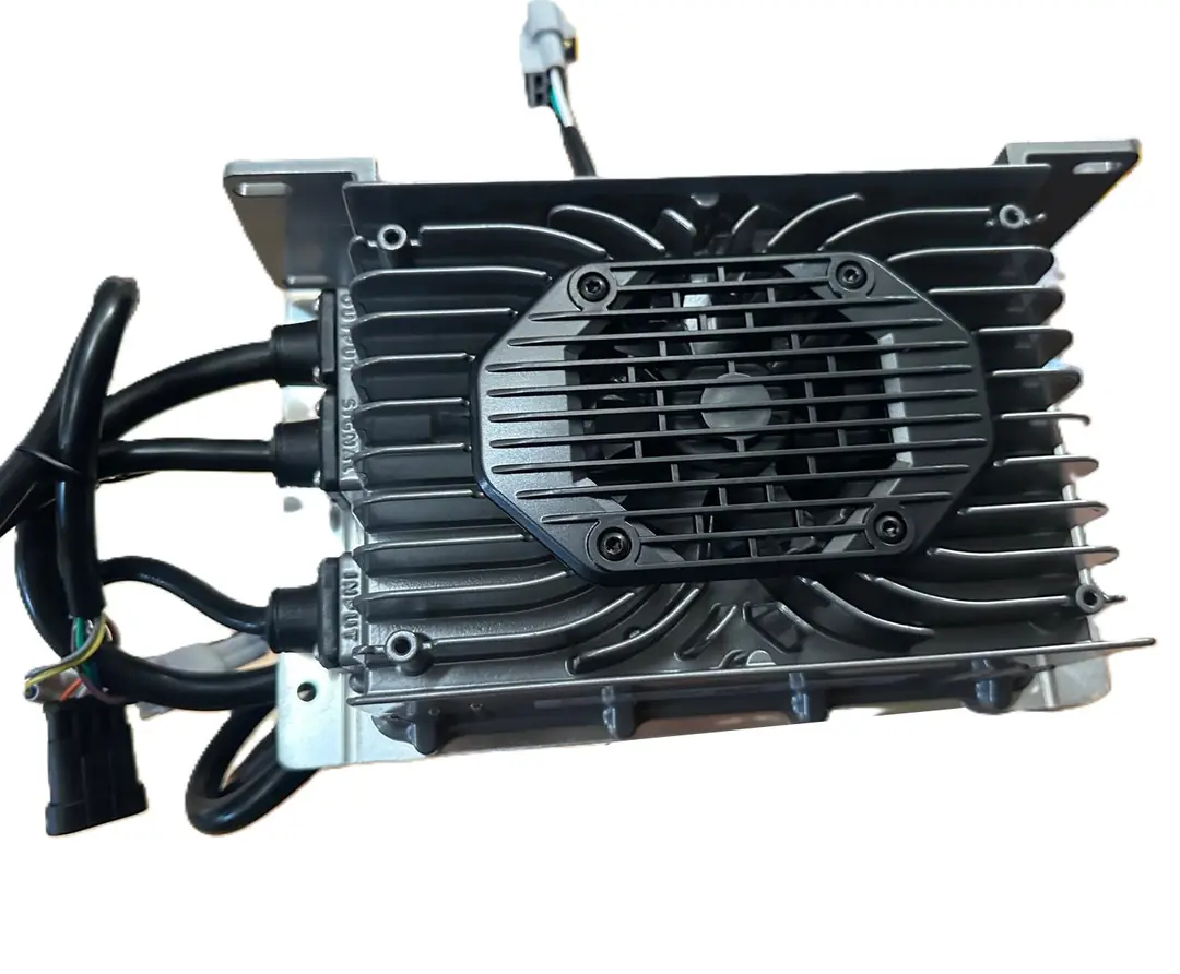 Ürün görseli: BSL Dahili Şarj Cihazı 48V 35A - GC - BSL Onboard Ladegerät 48V 35A - GC
